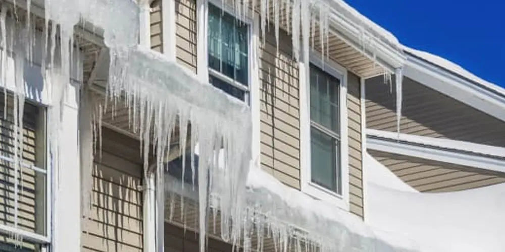 6 Home Maintenance Tips for Homeowners to Prevent Snow & Ice Damage this Winter