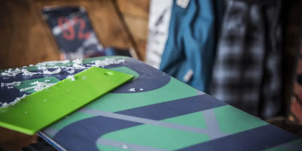 How to Wax Your Snowboard