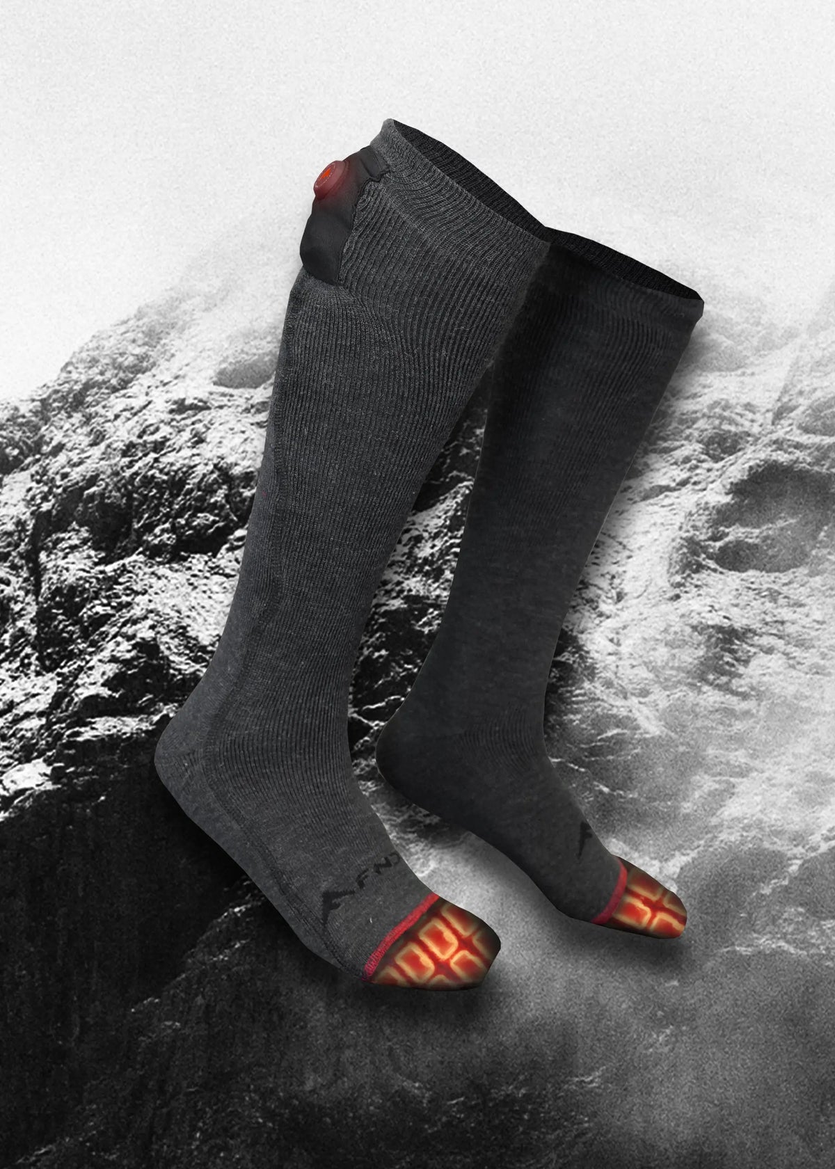FNDN™ Heated Sports Socks FNDN