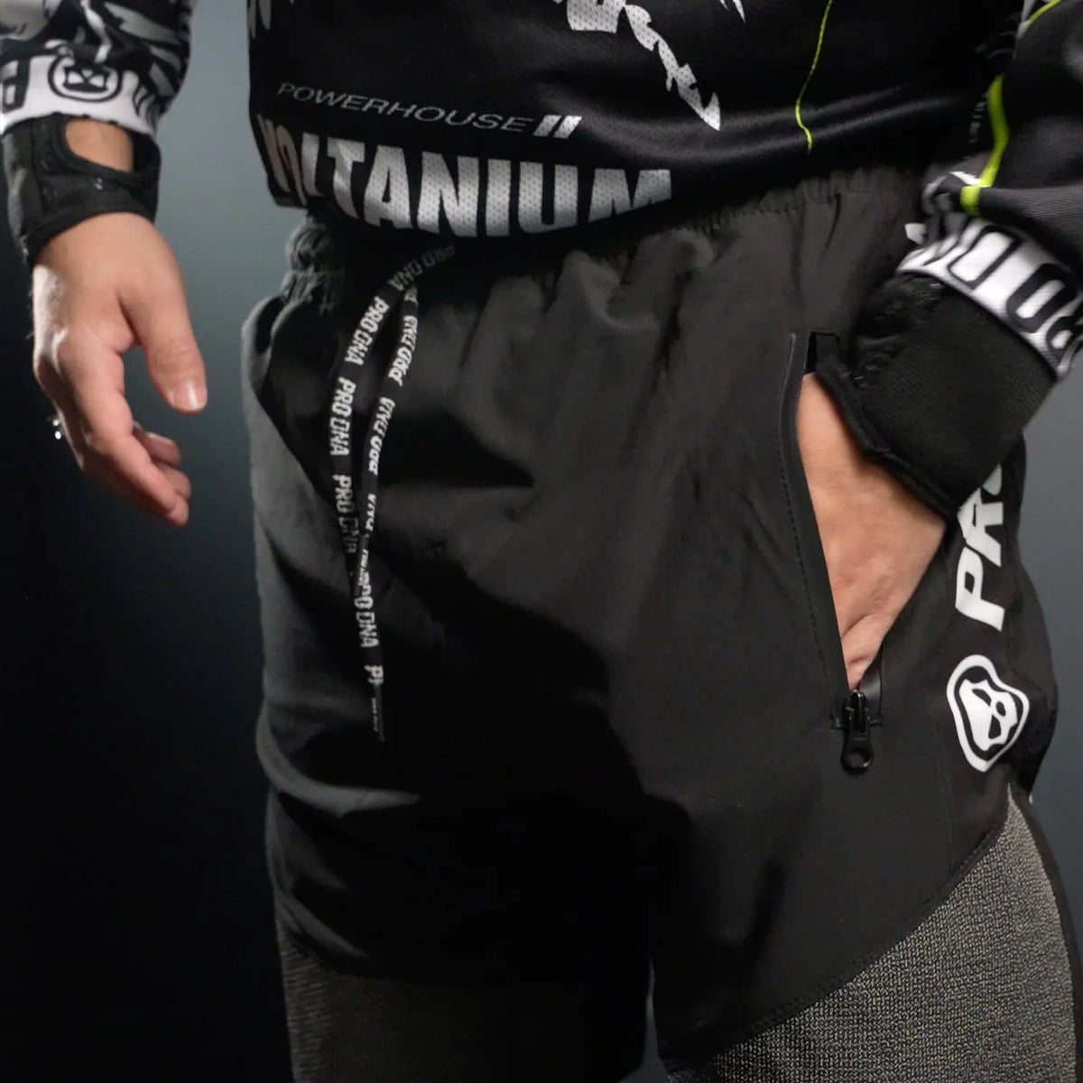 PRO DNA™ HYPERLIGHT KEVLAR PANT - URBAN CAMO Infamous Paintball
