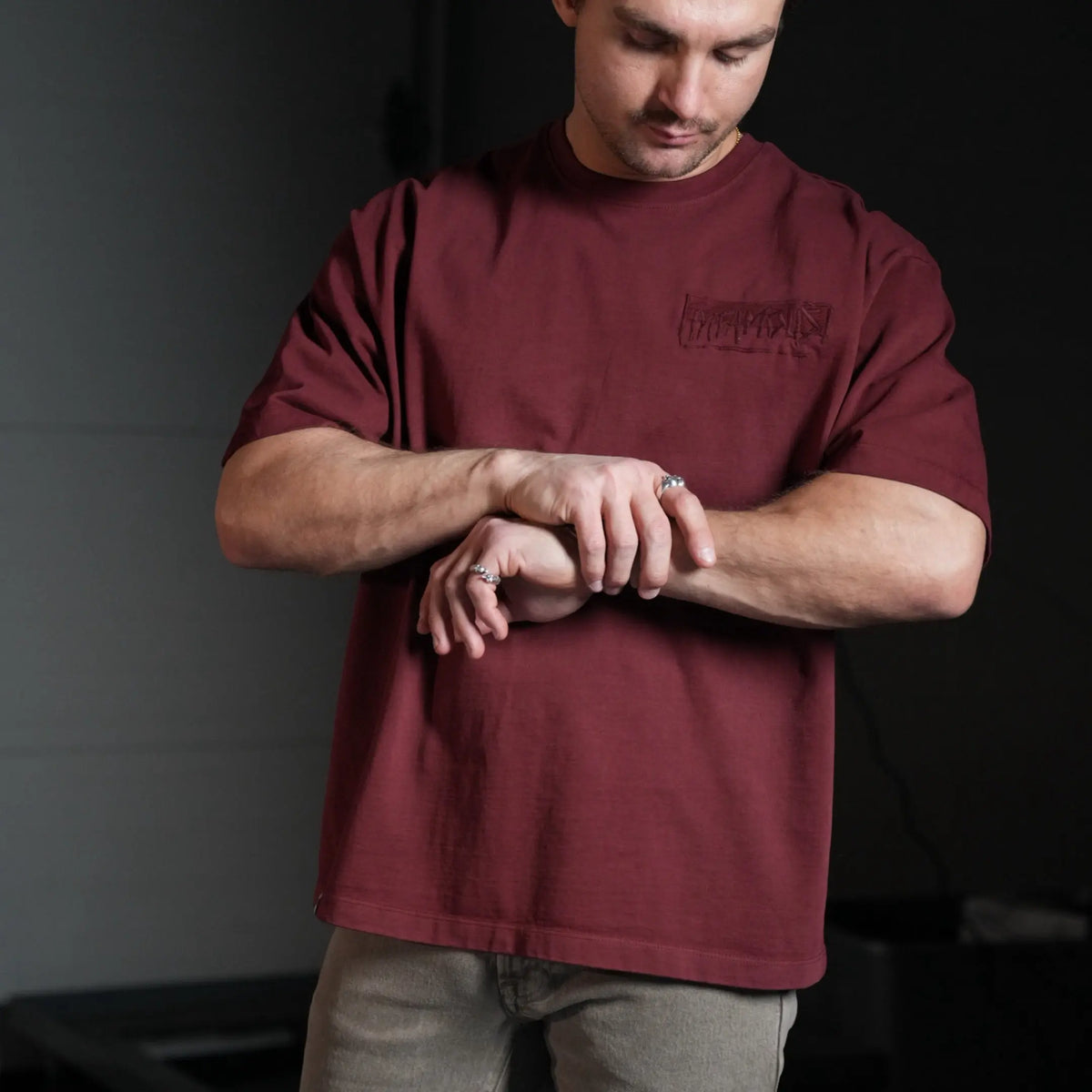 FOUNDATION TEE - RED WASH Infamous Paintball