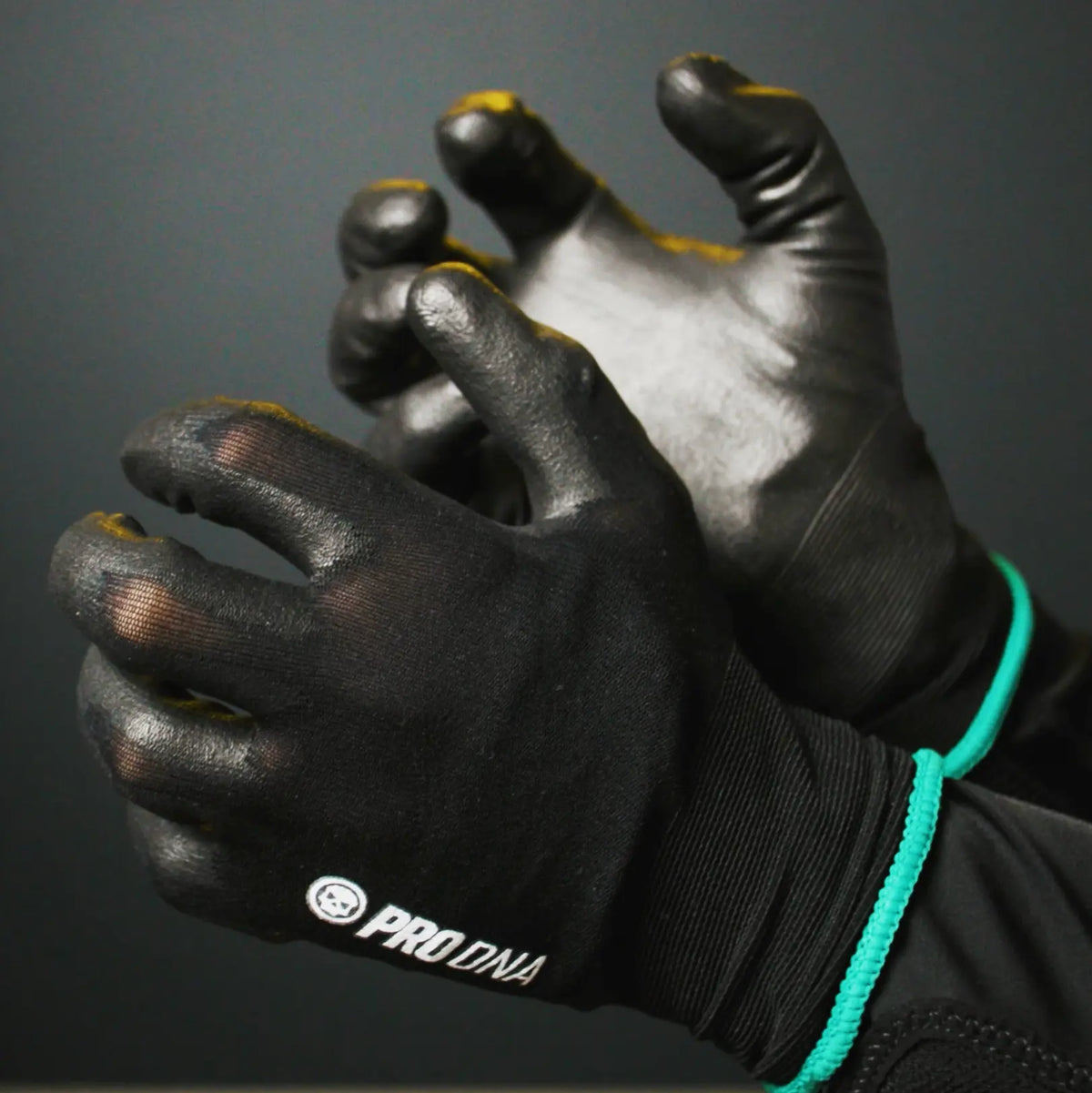 PRO DNA™ HYPERLIGHT GLOVES Infamous Paintball