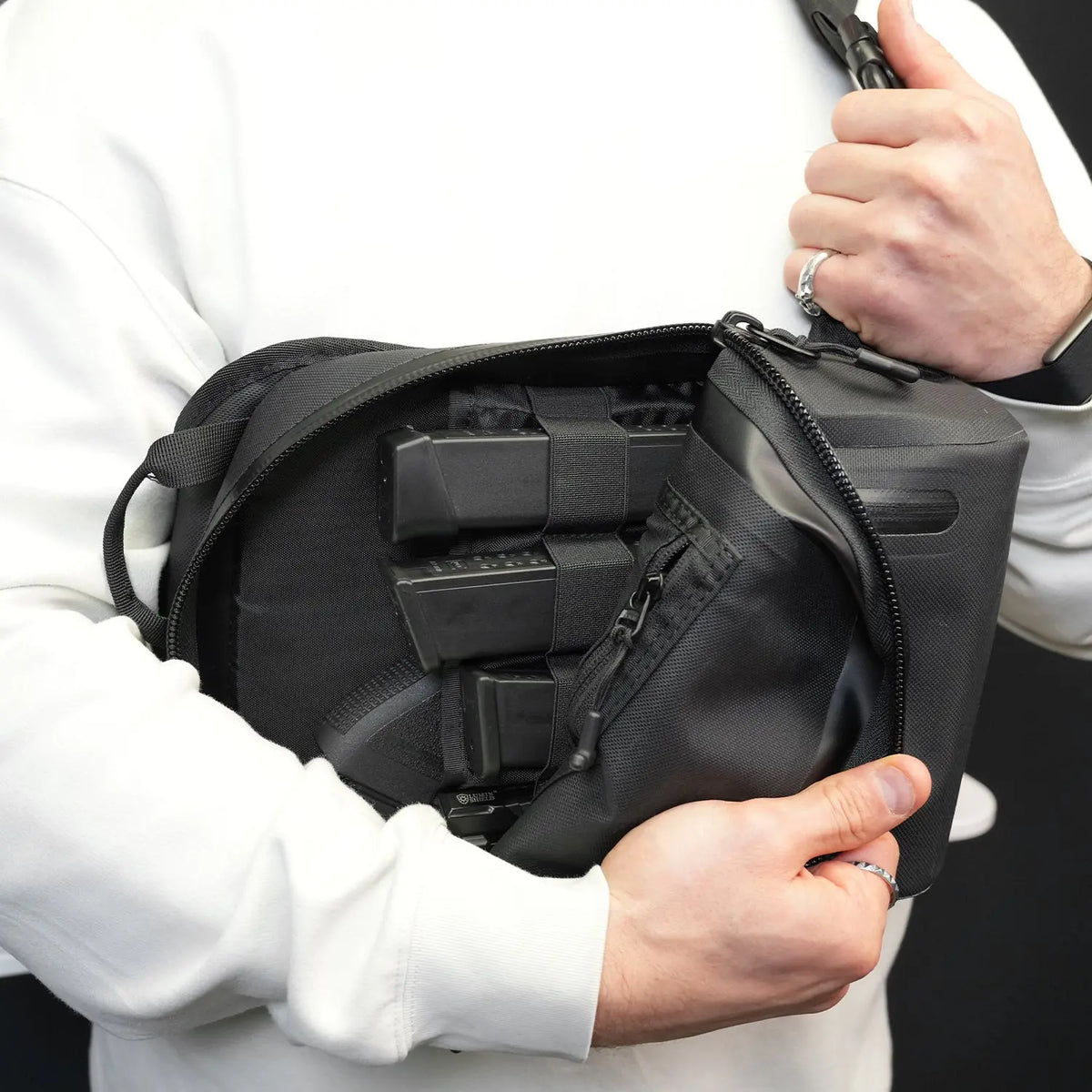 FNDN® TECH SLING BAG Infamous Paintball