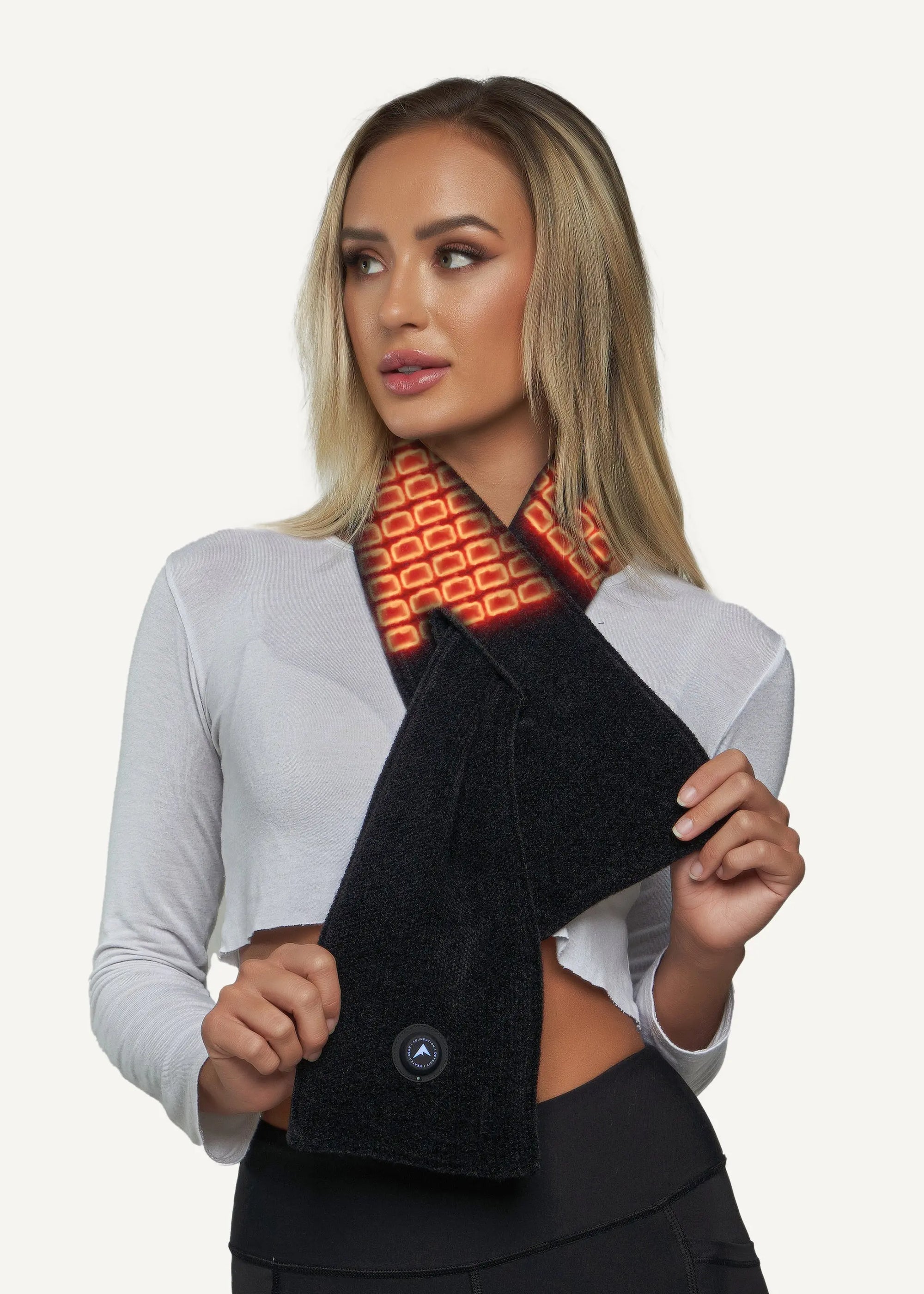 FNDN 3.7V Heated Pull Through Scarf FNDN